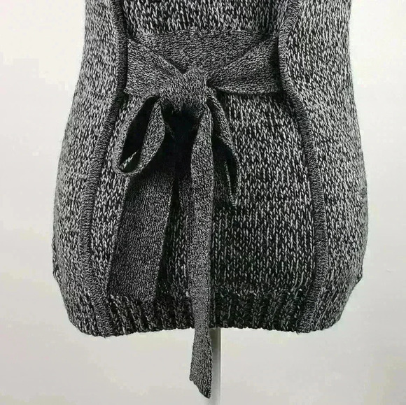 BCBGMaxAzria Sweater Cardigan Gray Short Sleeve - Picture 13 of 16